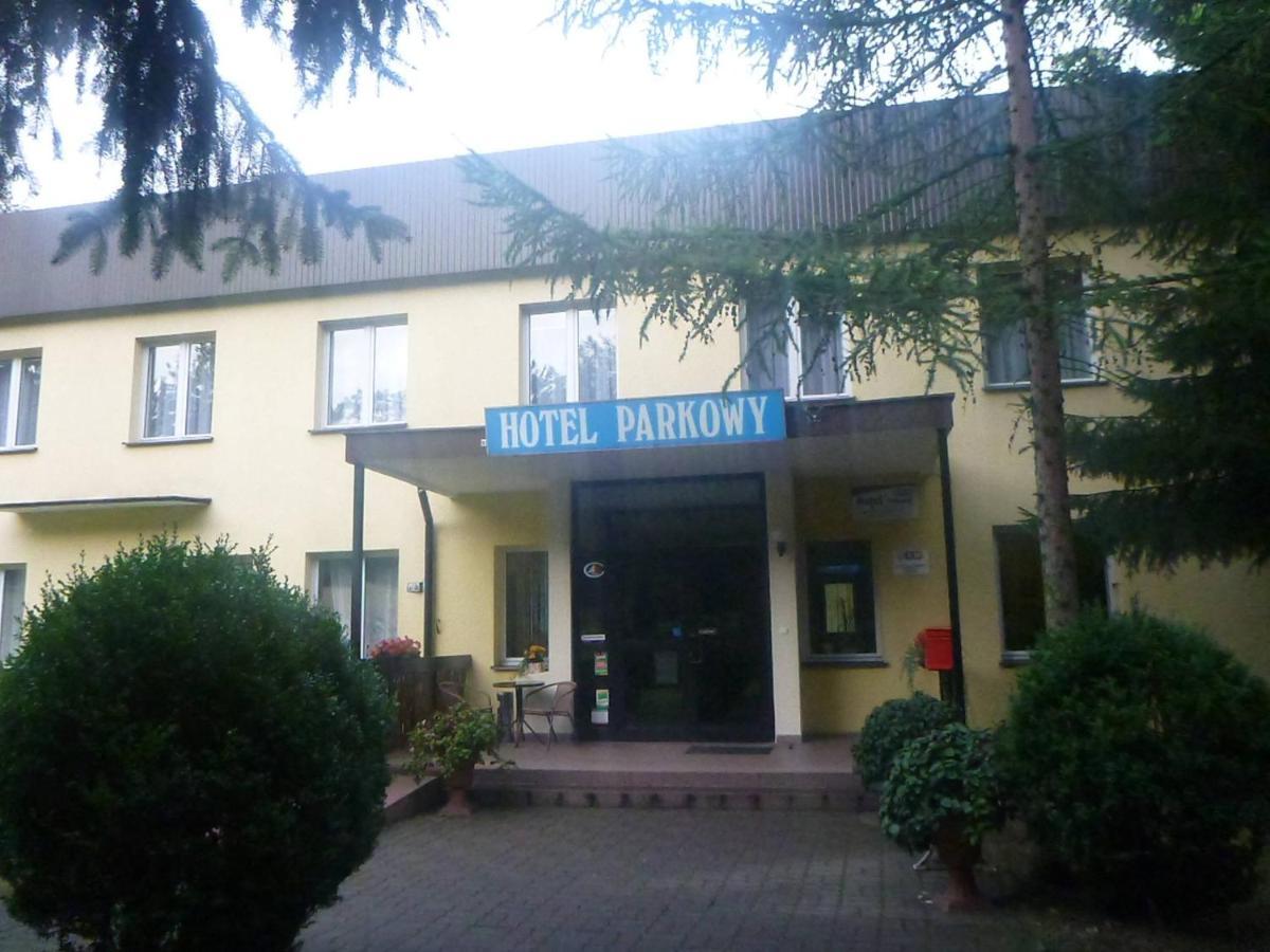 Hotel Parkowy Malbork Exteriör bild